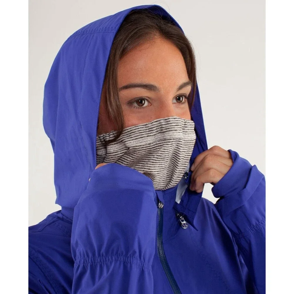 Lululemon Brisk Run Neck Warmer Gaiter Infinity Scarf Heathered Purple Drawcord
